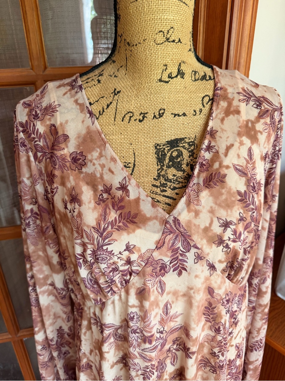 Lucky Brand Cream and Mauve Floral Maxi Dress